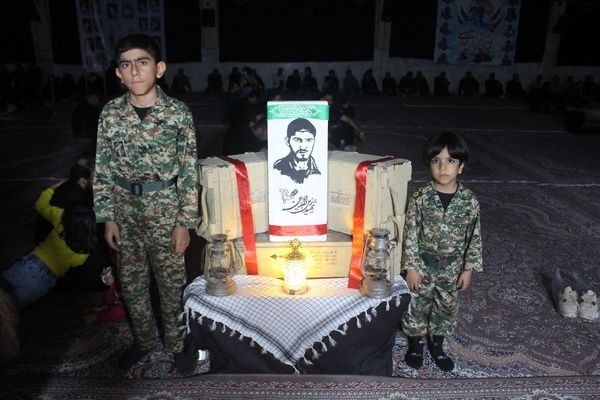 مراسمی به یاد شهدا در ایام رحلت حضرت معصومه(س)