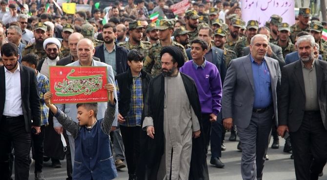 راهپیمایی عظیم ۱۳ آبان در قیامدشت