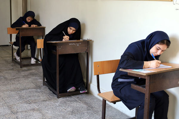 امتحانات پایان سال دانش‌آموزان در ارومیه