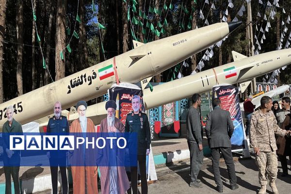 گلزار شهدای کرمان در ششمین سالگرد شهادت سردار دلها، حاج قاسم سلیمانی