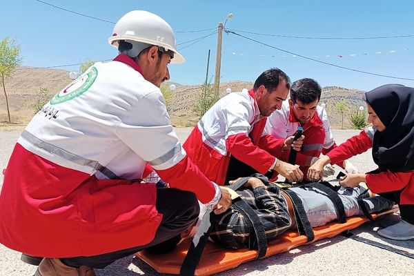 هشدار یخبندان و آماده‌باش هلال‌احمر در مناطق سردسیر کشور