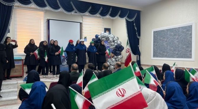 دوربین پانا در جشن جوانه‌های مدرسه الزهرا ناحیه یک تبریز 