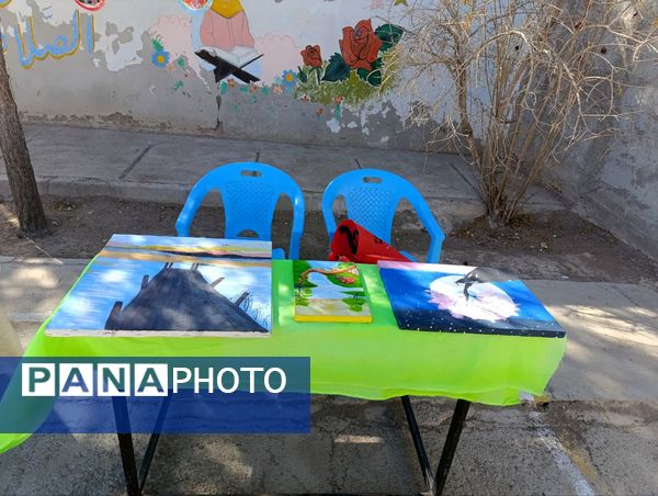 شور و هیجان هفته فرهنگ و هنر در دبستان خدیجه کبری ابرکوه