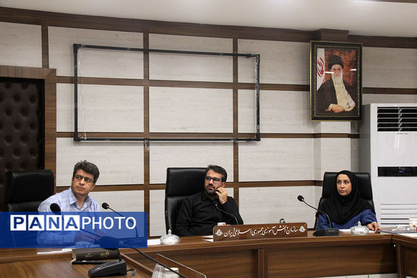 گفت‌وگوی صمیمی مدیرعامل خبرگزاری پانا با دانش‌آموزخبرنگاران استان‌ها