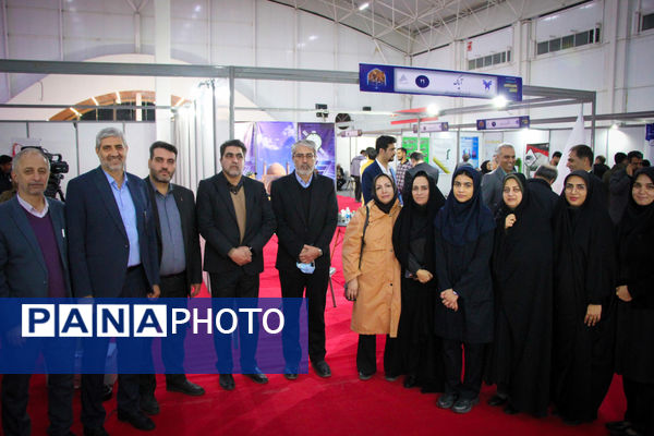 آغاز به‌کار نمایشگاه نوآوری و فناوری کاشان با ارائه دستاوردهای دانش‌آموزی