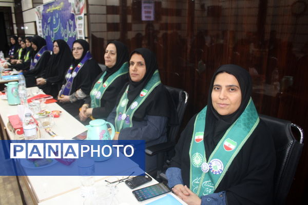 همایش تجلیل از مسئولان، کارشناسان، مربیان و دانش‌آموزان پیشتاز برتر سازمان دانش‌آموزی استان بوشهر