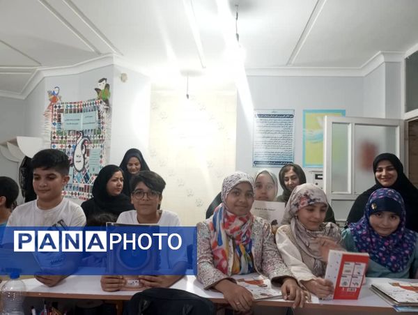 برگزاری اردوی تابستانه خانواده در کتابخانه مرکز جاسک