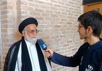 خبرنگاری وظیفه ای خطیر در زمینه اطلاع رسانی صحیح ، دقیق و به موقع به مردم هست 