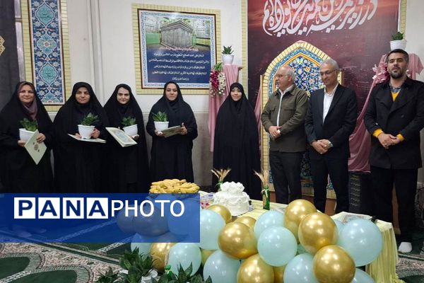 گرامیداشت ولادت بانوی دو عالم در اداره آموزش و پرورش ناحیه یک شهرری