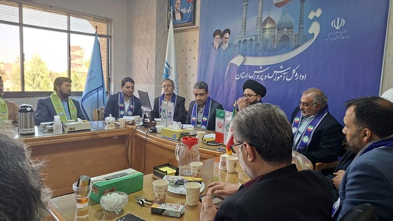 برگزاری جلسه توجیهی کارشناسان جدید سازمان دانشآموزی استان قم