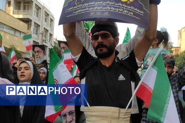 مردم شیراز باری دیگر به صحنه آمدند  و وعده صادق ۳ و عید غدیرخم را جشن گرفتند