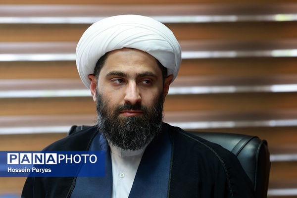 آیین رونمایی از کاربرگ حفظ موضوعی قرآن کریم و بازی آی‌لیگ