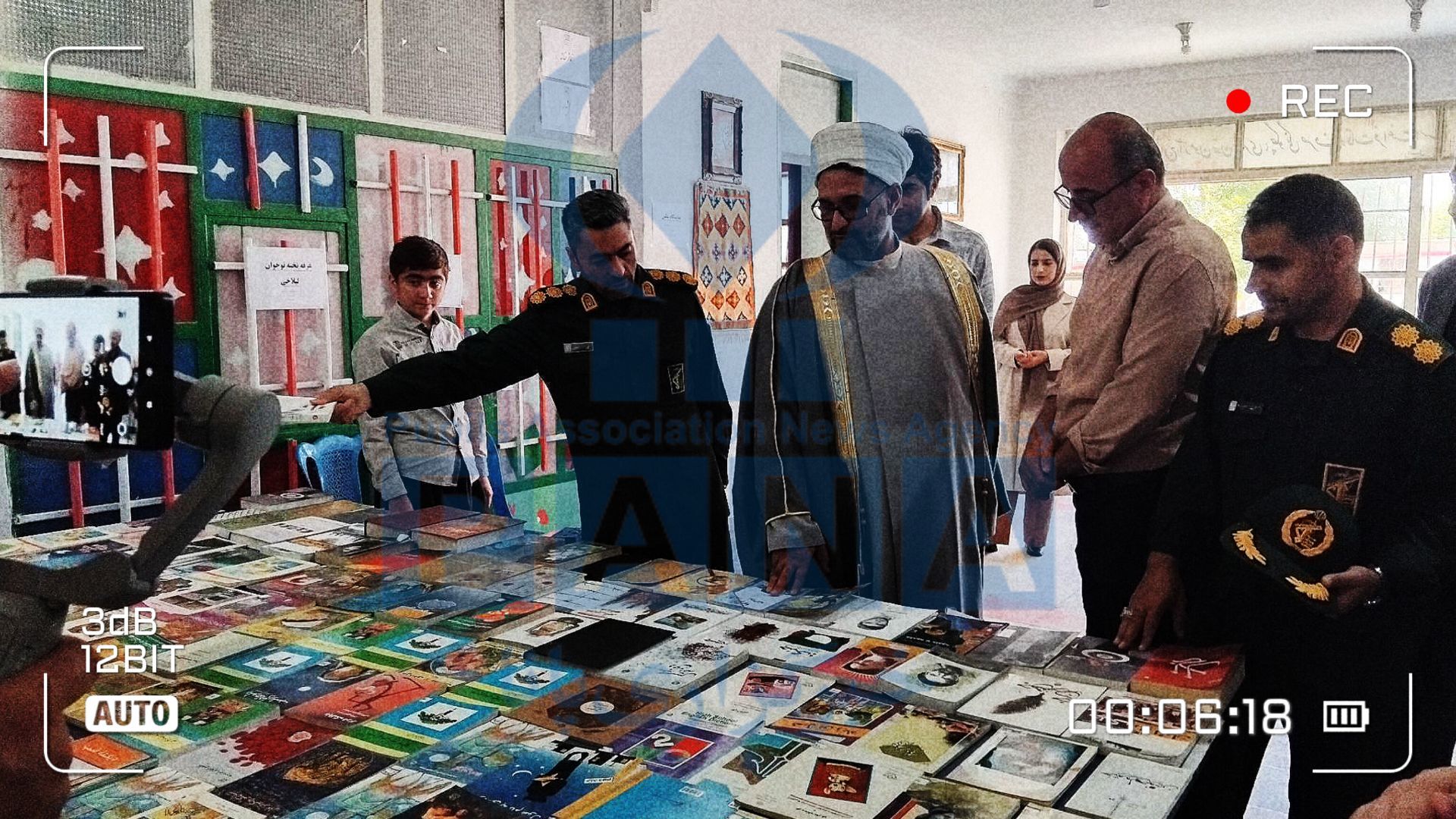 افتتاح اتاق خبرگزاری پانا و نخستین نمایشگاه عکس دانش‌آموزی در دهگلان