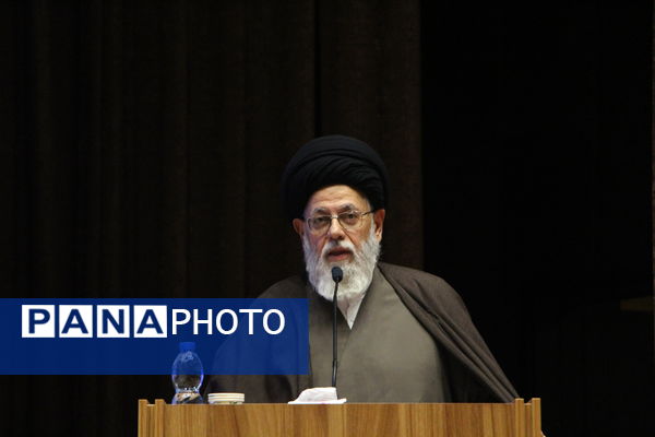 گردهمایی متولیان و مربیان اعتکاف‌های یزد