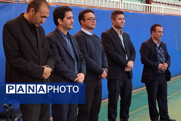 برگزاری مسابقه فوتسال دانش‌آموزی دختران ابتدایی در بهارستان دو