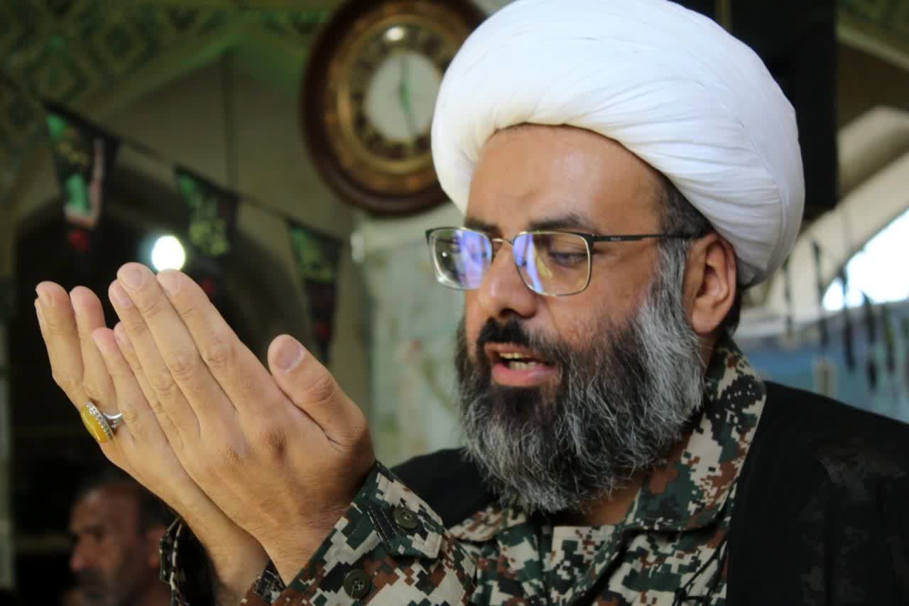 تجلی پیوند مدرسه و مسجد در خاتم