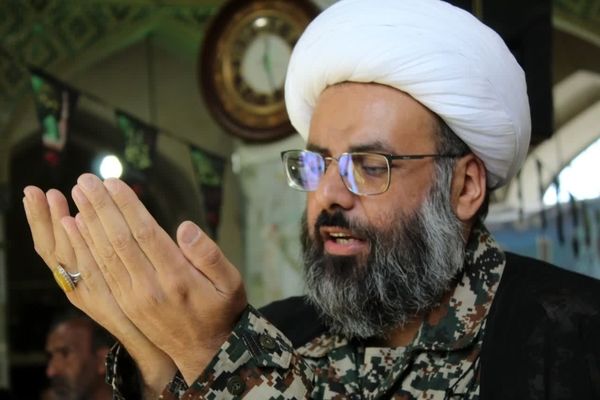 تجلی پیوند مدرسه و مسجد در خاتم