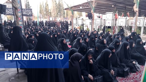 اجتماع بانوان زینبی به مناسبت هفته عفاف‌و‌حجاب