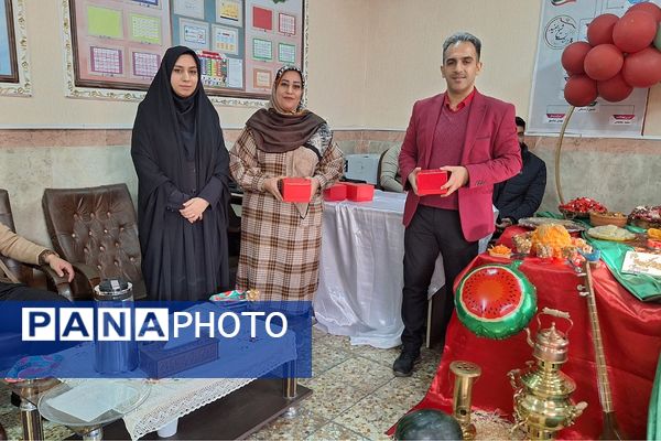 برگزاری جشن میلاد حضرت زهرا(س) و روز مادر در مدارس شهرستان پیشوا
