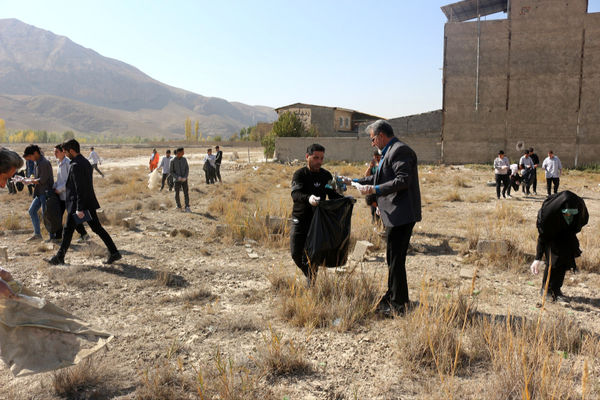 کار عملی در درس،انسان و محیط زیست