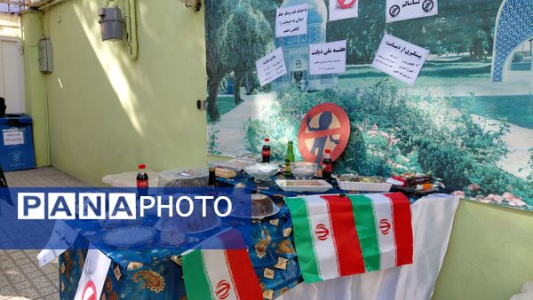 گرامیداشت  هفته ملی دیابت در دبیرستان صالحین