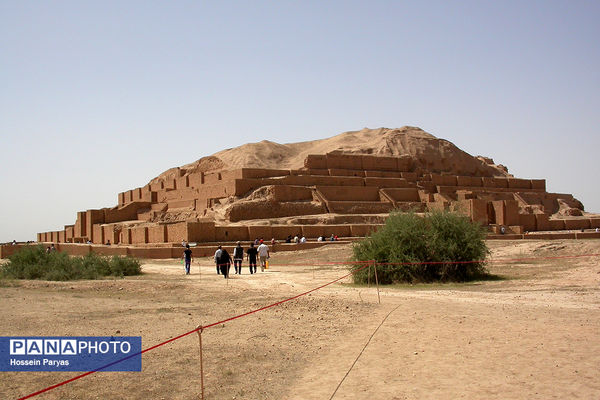 زیگورات چغازنبیل