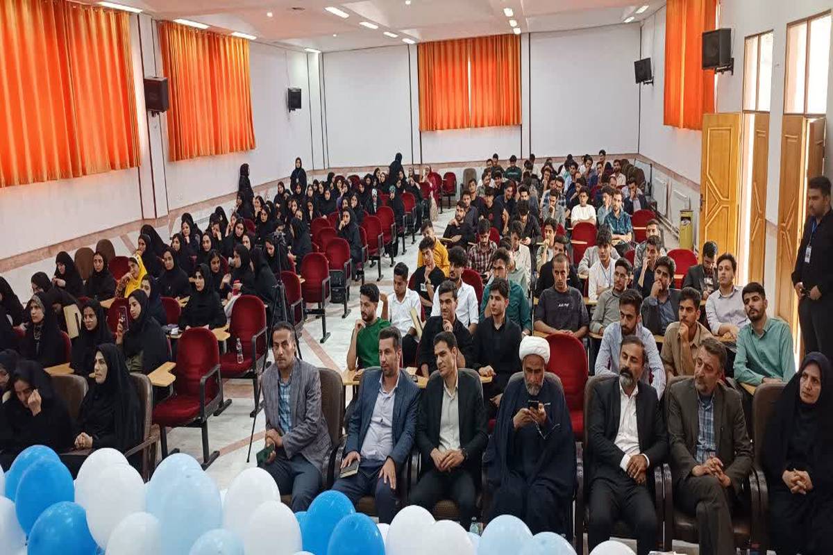 آیین بزرگداشت روز حکیم ابوالقاسم فردوسی در دانشگاه فرهنگیان استان چهارمحالوبختیاری برگزار شد