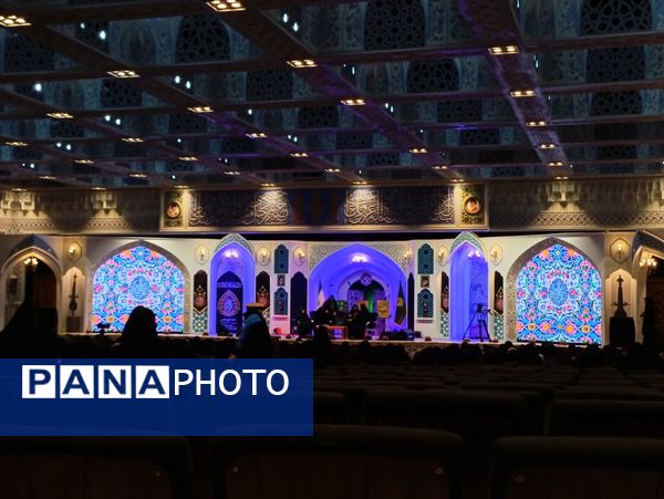 نشست ویژه بانوان پیرغلام حسینی در مشهد؛ جلوه‌ای از هم‌افزایی و معنویت