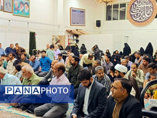 شب شعر و روایت‌گری محفل ادبی خارزنج در خلیل‌آباد