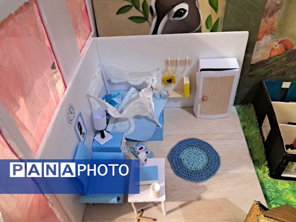 نمایشگاه هنری مدرسه انیس خوش قدم 