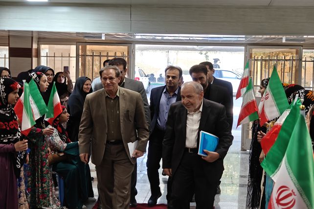 حضور عضو شورای عالی آموزش و پرورش در کرمانشاه 