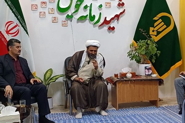 باید در همه زمینه‌ها شاخص‌ها را ارتقا و برای بهترین شدن، تلاش کنیم