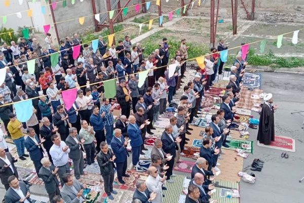 نماز عید فطر در پلدختر و معمولان