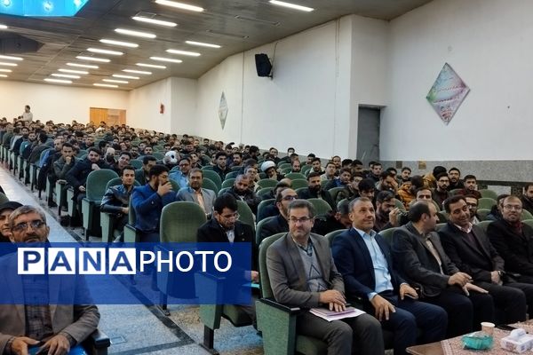 برگزاری دوره توانمندسازی پرورشی و مشاوره جدید الورود استان اصفهان