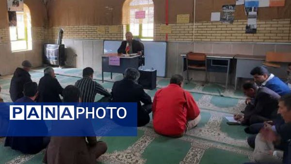 کارگاه مقابله و پیشگیری از آسیب‌های اجتماعی مدرسه نخبگان عشایر یاسوج