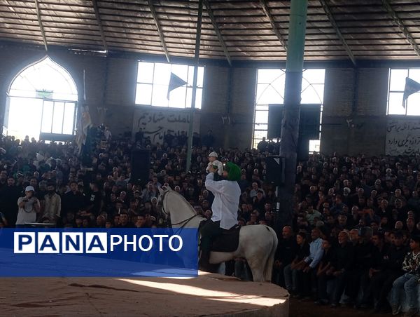 آیین سنتی شبیه خوانی اربعین حسینی در احمدآباد میانجلگه