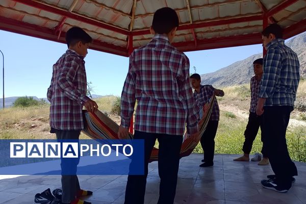 اعزام دانش آموزان پیشتاز  پسر ناحیه ۳ به اردوی مهارتی پیشتازان 