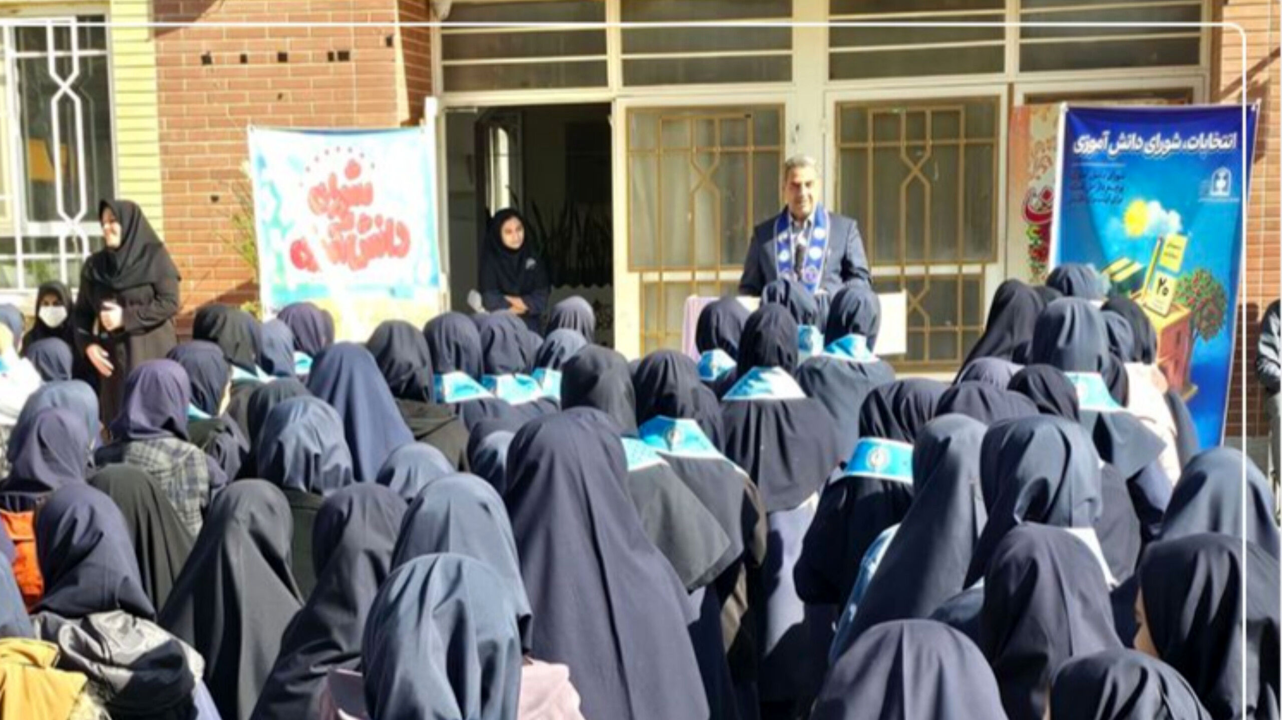 دانش آموزان شورای دانش آموزی صدای واقعی همکلاسی های خود هستند