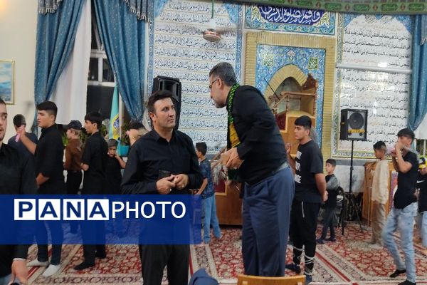 مراسم عزاداری امام حسین(ع) در شهر بار 
