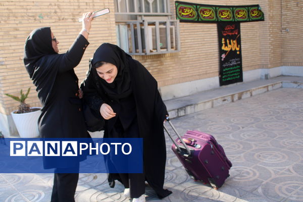 اعزام دانش‌آموزان پیشتاز استان بوشهر به مشهد مقدس