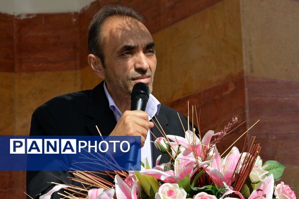 برگزاری المپیاد ورزشی درون مدرسه‌ای در بهارستان‌دو