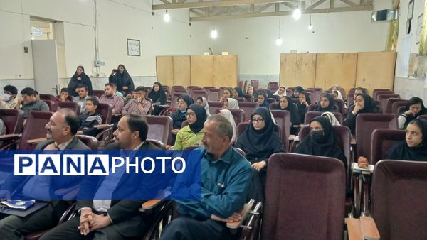برگزاری دوره‌ کارگاهی خبرنگاری پانا ویژه‌ دانش‌آموزان شهرستان تفرش