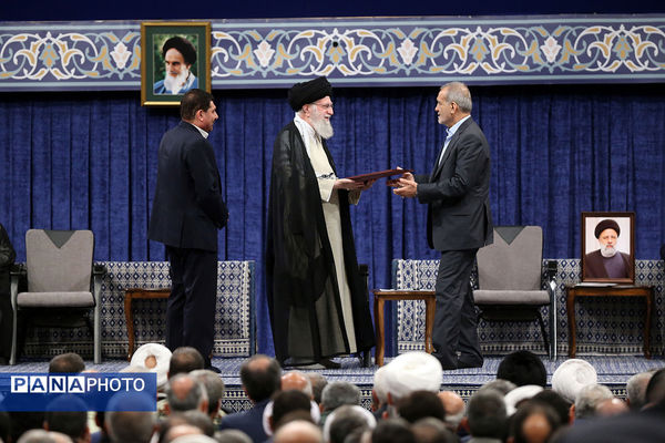 مراسم تنفیذ حکم چهاردهمین دوره ریاست‌جمهوری اسلامی ایران‌