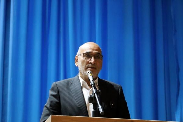 انجمن اولیا و مربیان نقش کلیدی در تربیت و آموزش دارند