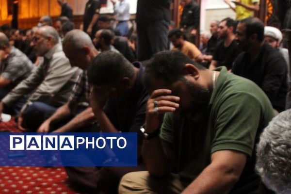 فروغ ایمان و همدلی در نماز جمعه بندرعباس