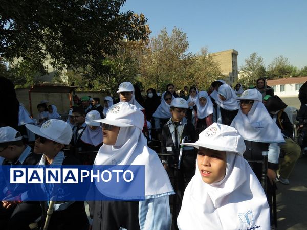 گرامیداشت روز عصای سفیدو هفته پارالمپیک در مدرسه استثنایی «پویا» کرج