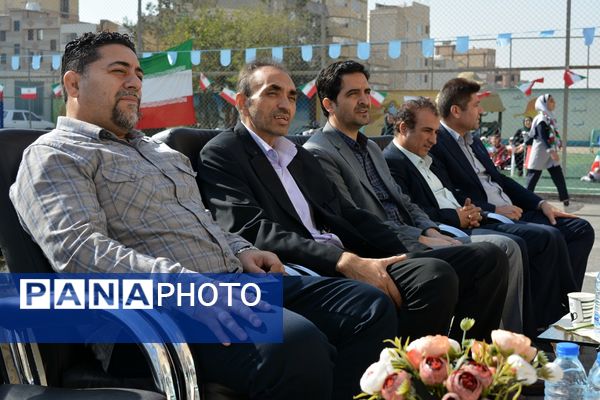 برگزاری المپیاد ورزشی درون مدرسه‌ای در بهارستان‌دو