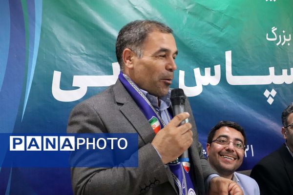 آیین سپاس مربی در آذربایجان شرقی