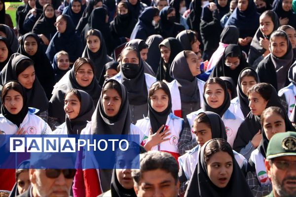 راهپیمایی با شکوه ۱۳ آبان ماه در شهرستان آباده