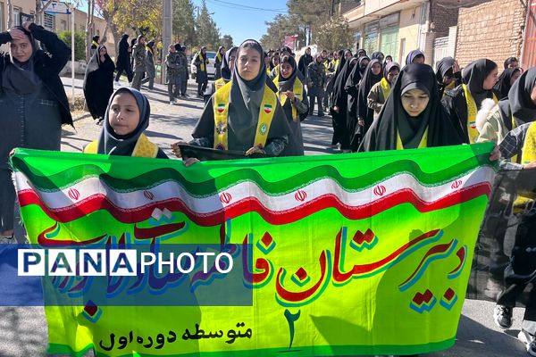 شهادت حضرت فاطمه (س) در مدارس شهر سورمق